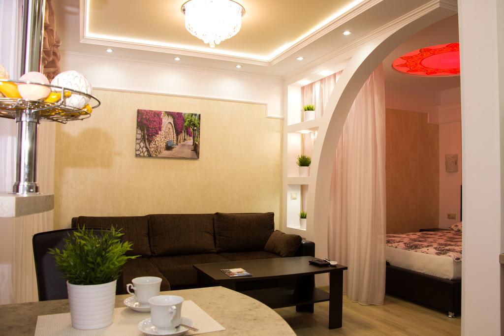 Apartment On "Mirgorod" Brest Exterior foto